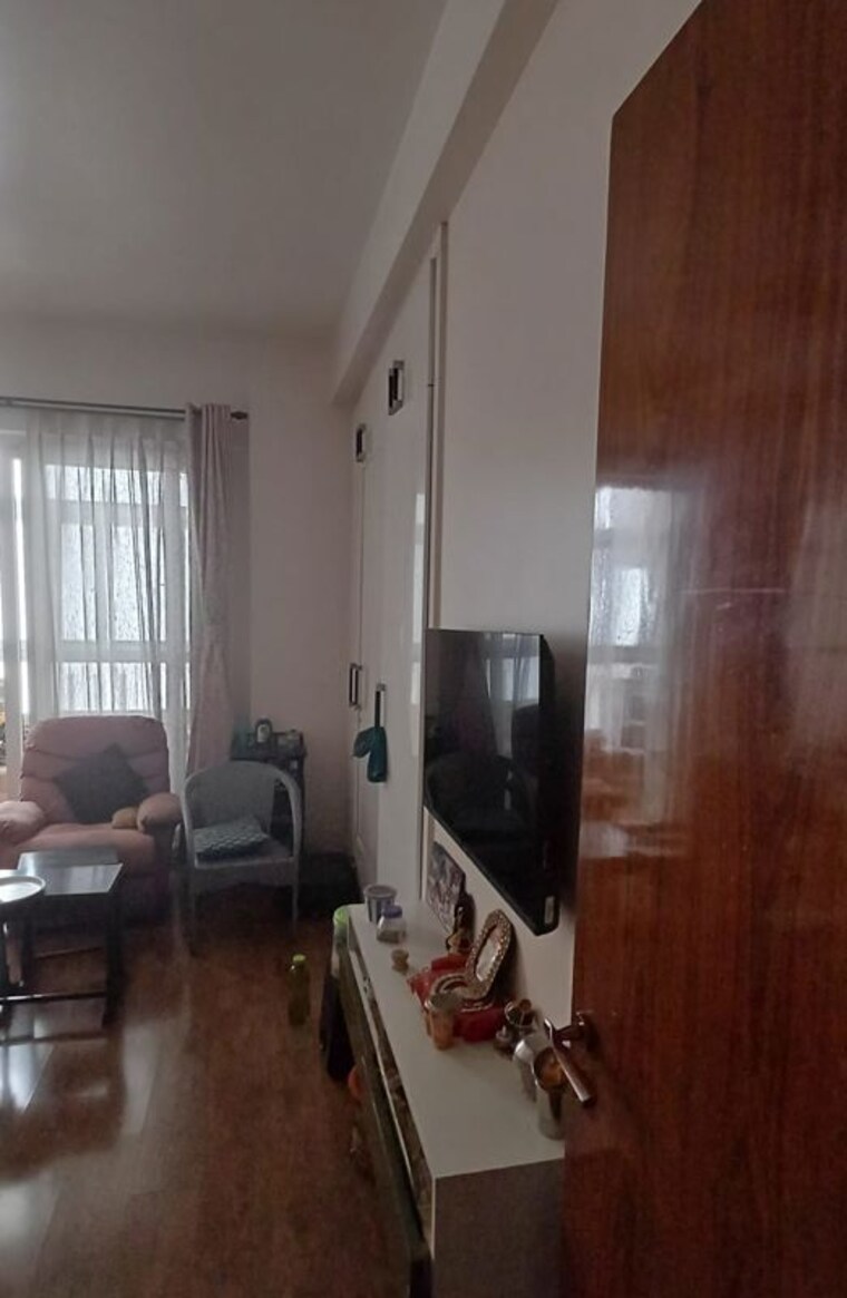 Team Area, mahagun-mirabella 2.5 Bedroom 1400 Sq.Ft. Apartment In Sector 79 Noida 10616859