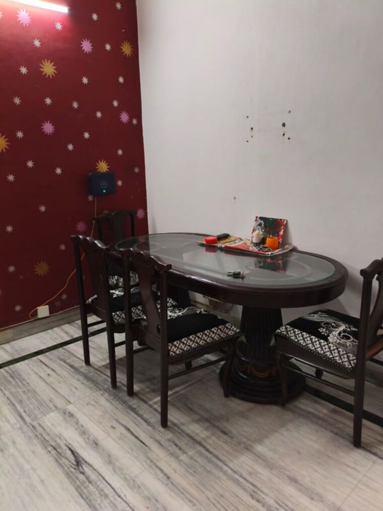 Gym, rwa-apartments-sector-61 4 Bedroom 2800 Sq.Ft. Apartment In Sector 61 Noida 10655049