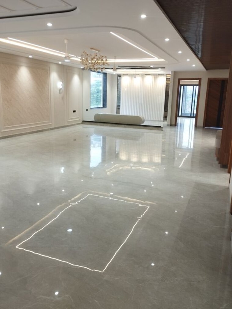 Kitchen, parklands 4 Bedroom 435 Sq.Yd. Builder Floor In Sector 85 Faridabad 10655053