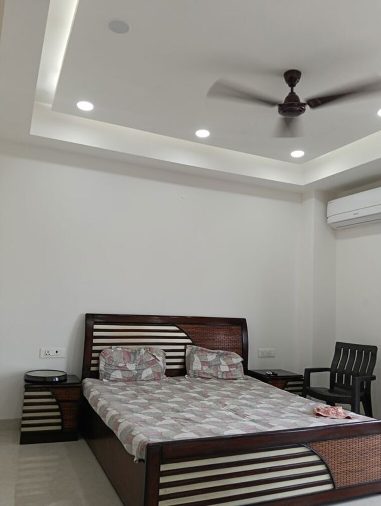 Bedroom, sector 15 ii 3 Bedroom 2500 Sq.Ft. Builder Floor In Sector 15 ii Gurgaon 10655058
