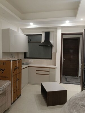 Kitchen in 1 BHK Builder Floor at Sector 15 – for Rent