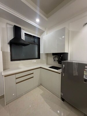 Kitchen in 1 BHK Builder Floor at Sector 15 – for Rent