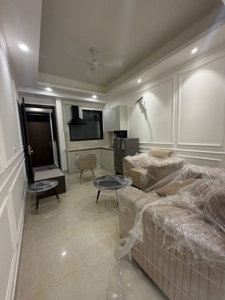  Parking, sector 15 1 Bedroom 700 Sq.Ft. Builder Floor In Sector 15 Gurgaon 10655061