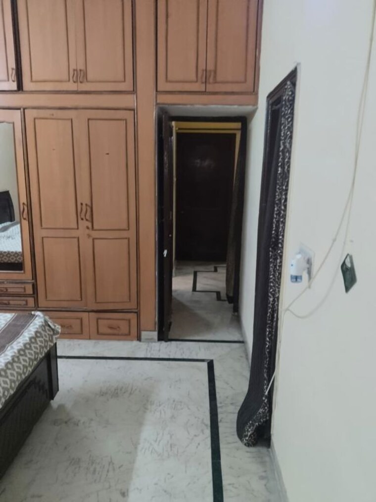 undefined, sector 7 3.5 Bedroom 300 Sq.Yd. Independent House In Sector 7 Panchkula 10655063