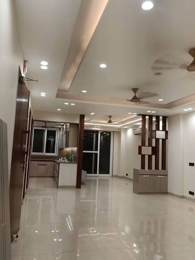 Living Room, sector 14 3 Bedroom 2600 Sq.Ft. Builder Floor In Sector 14 Gurgaon 10655066