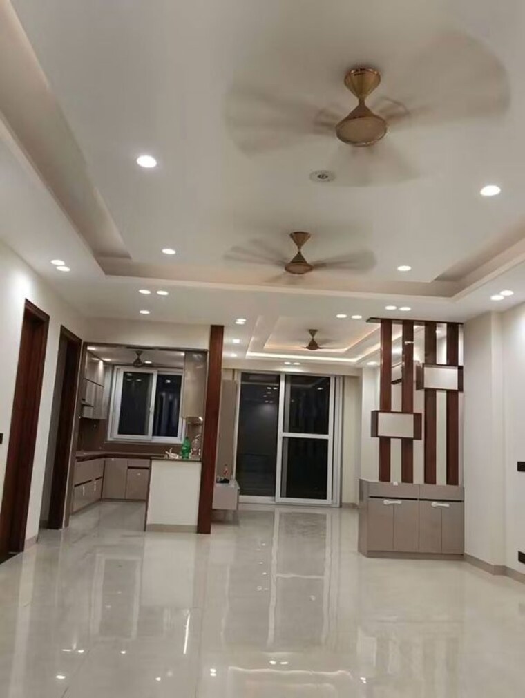 Living Room, sector 14 3 Bedroom 2600 Sq.Ft. Builder Floor In Sector 14 Gurgaon 10655066
