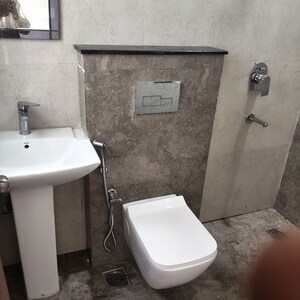 Bathroom in 2.5 BHK Builder Floor at Sector 9 – for Rent