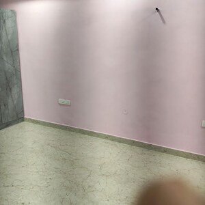 Room in 2 BHK Builder Floor at Sector 10 – for Rent