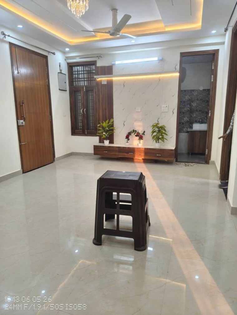 Living Room, sector 14 3 Bedroom 1650 Sq.Ft. Builder Floor In Sector 14 Gurgaon 10655070