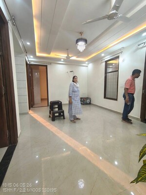 3 BHK Builder Floor For Rent in Sector 14