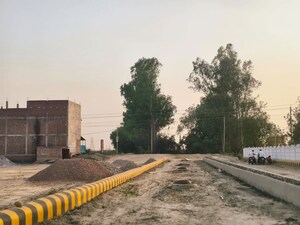 Plot Area in  Plot at Gosainganj – for Sale