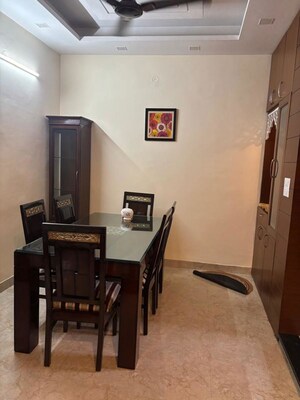 Gym in 3 BHK Builder Floor at Sector 14 – for Rent