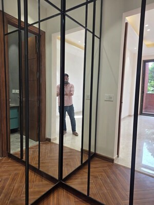 Building Lobby in 4 BHK Builder Floor at Greater Kailash ii – for Rent