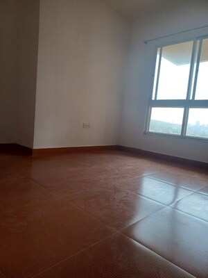 Room in 1 BHK Apartment at DB Orchid Ozone, Dahisar East – for Rent