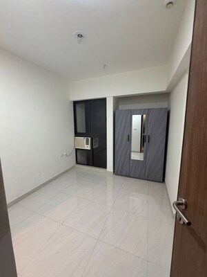 1 BHK Apartment For Rent in Raunak Unnathi Woods Phase 7 A And B, Ghodbunder Road