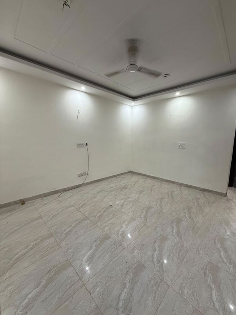Room, shri-devaji-residency 2.5 Bedroom 112 Sq.Yd. Apartment In Dhakoli Zirakpur 10655135