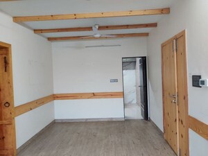 1 BHK Apartment For Rent in Lotus Lotus Link Square, Malad West