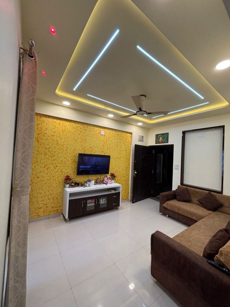 Living Room, tragad 2 Bedroom 120 Sq.Yd. Apartment In Tragad Ahmedabad 10655093