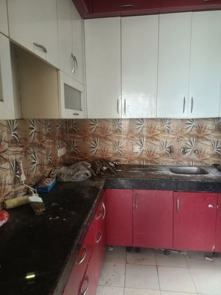 Kitchen, unnati-fortune-the-aranya 3 Bedroom 1425 Sq.Ft. Apartment In Sector 119 Noida 10655174