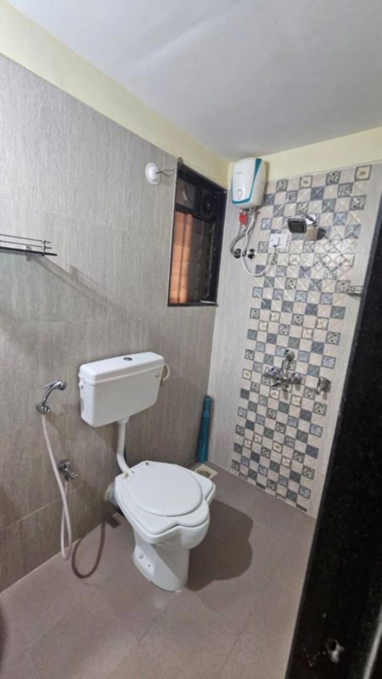Bathroom, hubtown-greenwoods 2 Bedroom 526 Sq.Ft. Apartment In Vartak Nagar Thane 10655187