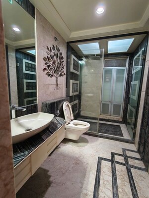 Living Room in 4 BHK Apartment at Oberoi Sky Gardens, Andheri West – for Rent