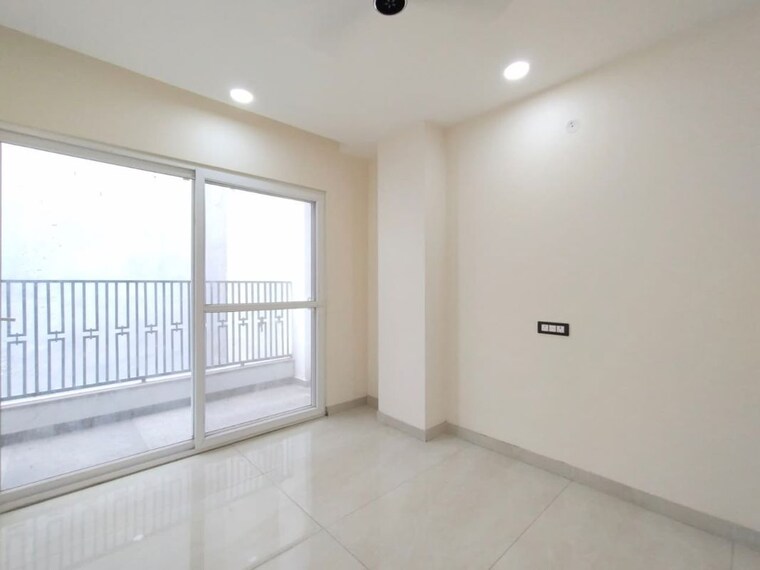 Room, shanti kunj 4 Bedroom 4700 Sq.Ft. Apartment In Shanti Kunj Delhi 10655204