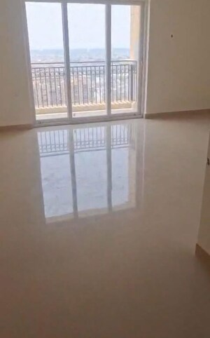 Room in 3 BHK Apartment at ATS Golf Meadows, Central Derabassi – for Rent
