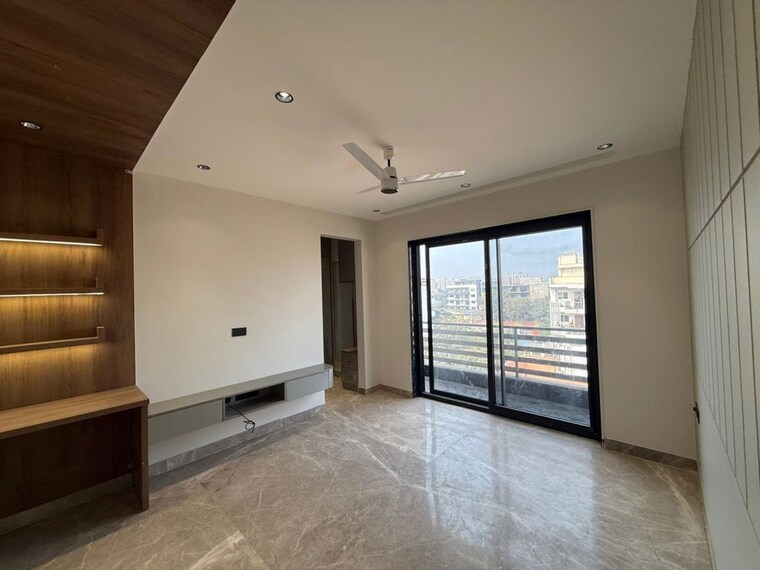 Room, south city 2 4 Bedroom 300 Sq.Yd. Builder Floor In South City 2 Gurgaon 10655220