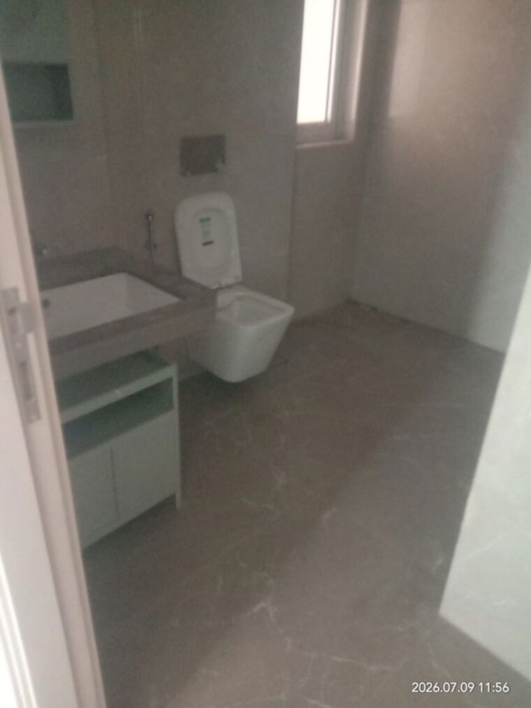 Bathroom, chandak-cornerstone 2 Bedroom 584 Sq.Ft. Apartment In Worli Mumbai 10655229
