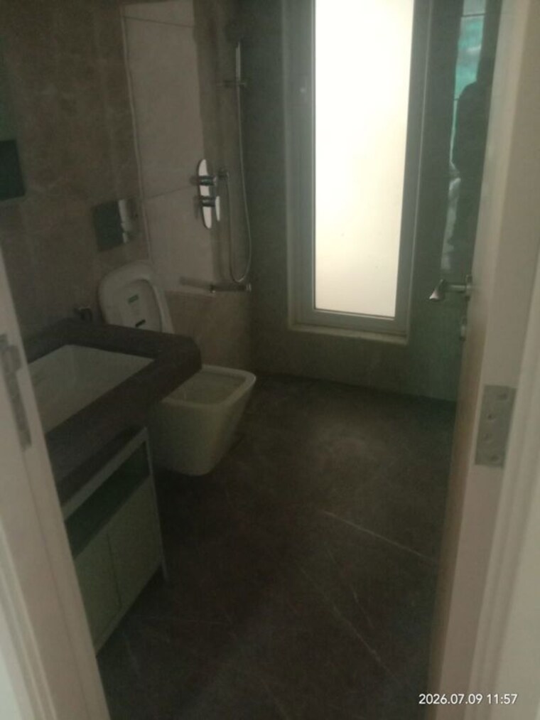 Bathroom, chandak-cornerstone 2 Bedroom 584 Sq.Ft. Apartment In Worli Mumbai 10655229