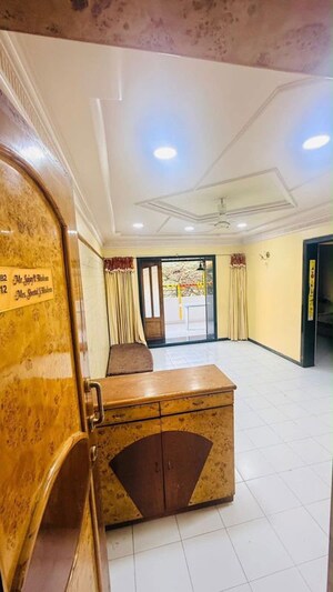 2 BHK Apartment For Rent in Nirmal Park, Gulab Nagar