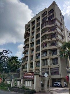 2 BHK Apartment For Rent in Raj Maximus