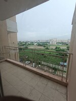 2 BHK 1000 Sq.Ft. Apartment in Mahagun Mywoods