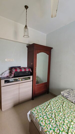 Bedroom in 3 BHK Apartment at Amann Marina, Worli – for Rent