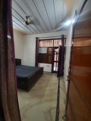 3 BHK Builder Floor For Rent in Sector 9