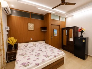 1 BHK Independent House For Rent in Sector 7