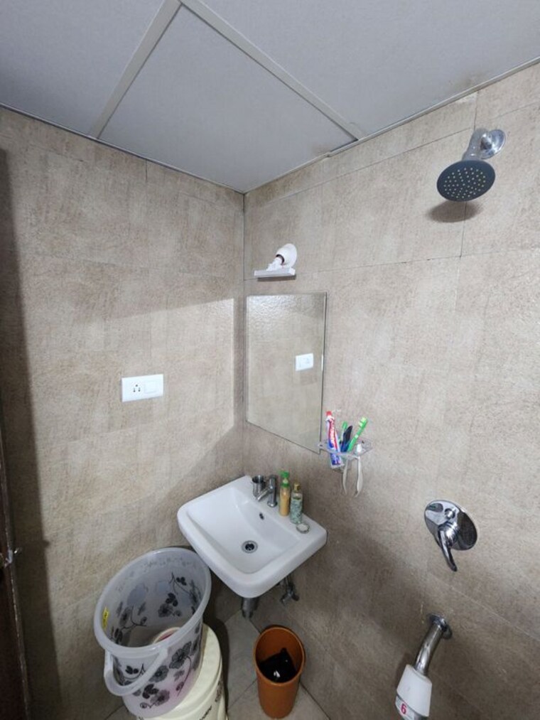 Bathroom, candeur-landmark 3 Bedroom 1665 Sq.Ft. Apartment In Varthur Bangalore 10655287