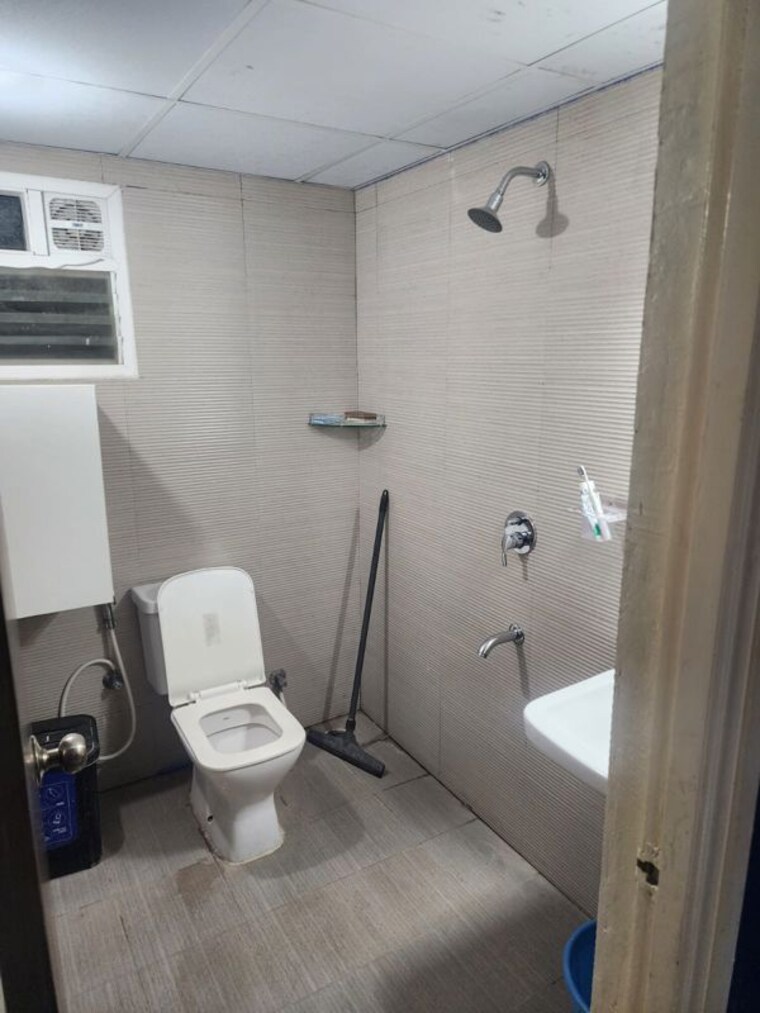 Bathroom, candeur-landmark 3 Bedroom 1665 Sq.Ft. Apartment In Varthur Bangalore 10655287