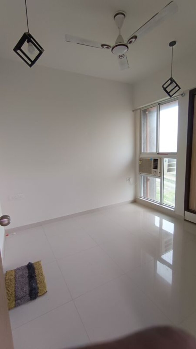 Room, lodha-crown-quality-homes-dombivli 1 Bedroom 445 Sq.Ft. Apartment In Dombivli East Thane 10655300