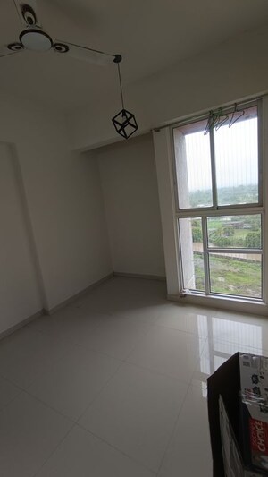 Room in 1 BHK Apartment at Lodha Crown Quality Homes Dombivli, Dombivli East – for Rent