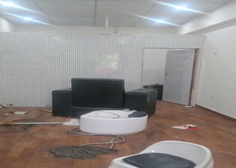 Team Area, amolik-sankalp Commercial Shop 400 Sq.Ft. In Sector 85 Faridabad 10655319