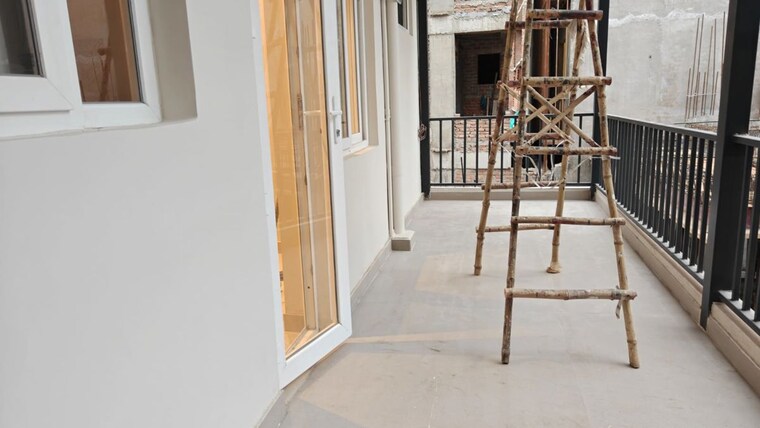 Balcony, bptp-astaire-gardens 2 Bedroom 1200 Sq.Ft. Apartment In Sector 70a Gurgaon 10655316
