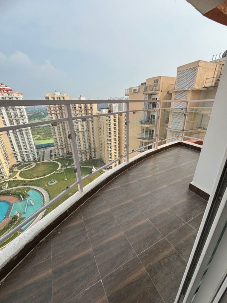 Balcony, omaxe-palm-greens 3 Bedroom 1700 Sq.Ft. Apartment In Mu Greater Noida Greater Noida 10655376