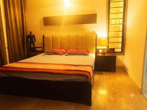Bedroom in 3.5 BHK Apartment at Imperial Heights Goregaon West, Goregaon West – for Rent