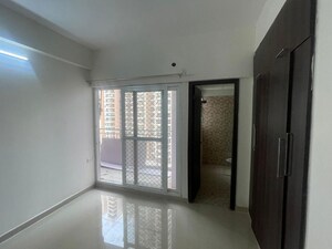 Room in 2 BHK Apartment at Shri Radha Aqua Garden, Sector 16b Greater Noida – for Sale