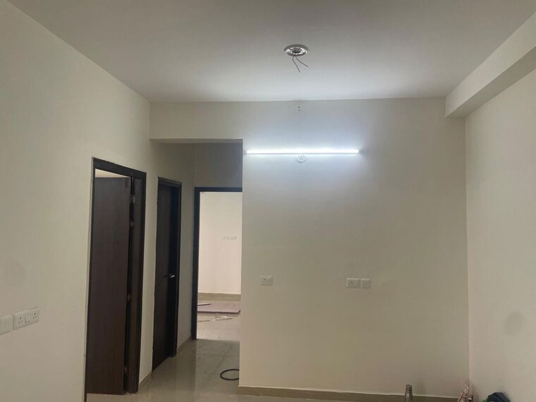 Room, shri-radha-aqua-garden 2 Bedroom 1050 Sq.Ft. Apartment In Sector 16b Greater Noida Greater Noida 10655408