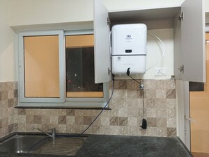 Bathroom in 3 BHK Apartment at Dosti West County Phase 4 Dosti Pine, Balkum Pada – for Rent