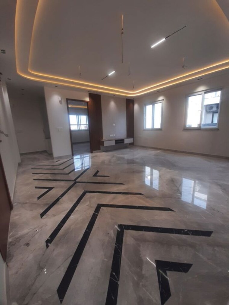 Kitchen, paschim vihar 3 Bedroom 200 Sq.Yd. Builder Floor In Paschim Vihar Delhi 10655399