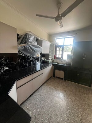 Kitchen in 3 BHK Independent House at Sector 21 – for Rent