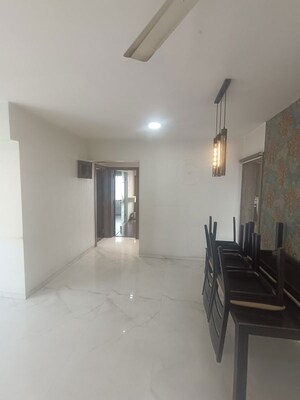 Room in 2.5 BHK Apartment at Akshar Shreeji Heights, Seawoods – for Rent